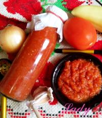 Аджика: лучшие рецепты из помидоров на зиму с фото